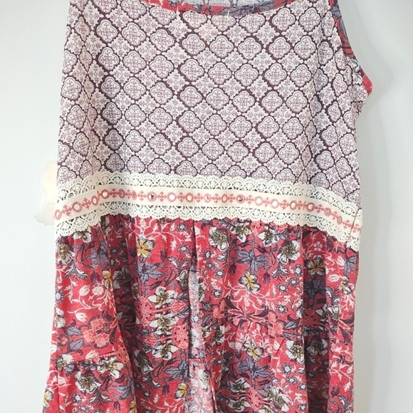 Altar'd State Floral Tank Top - Red, Pink and White NWT - Picture 5 of 11
